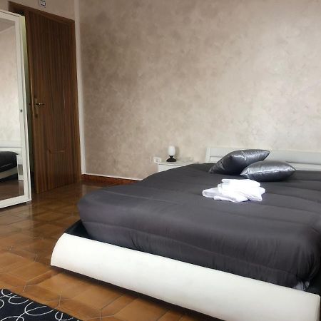 Valentia Rooms Vibo Valentia Esterno foto